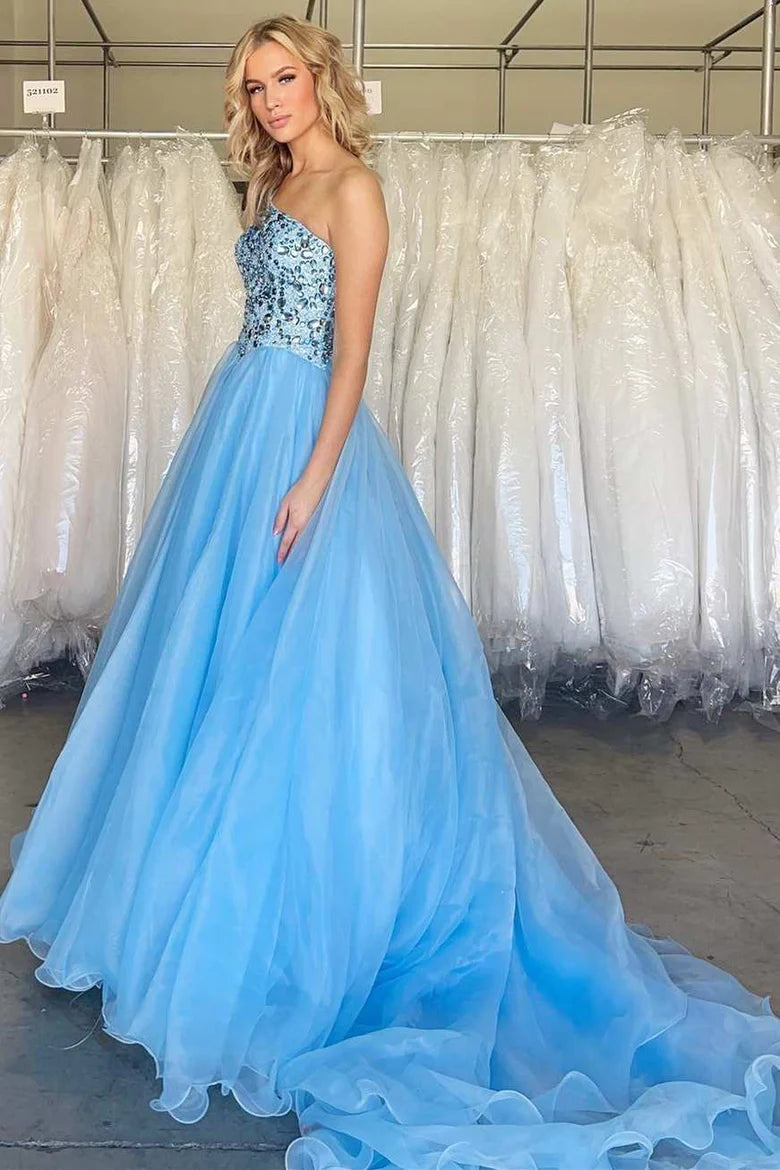 Vestido de fiesta de un solo hombro con cola y mangas descubiertas